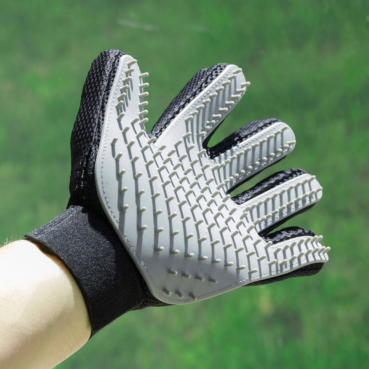 2-in-1 Grooming & Massage Glove | Sfera Pets