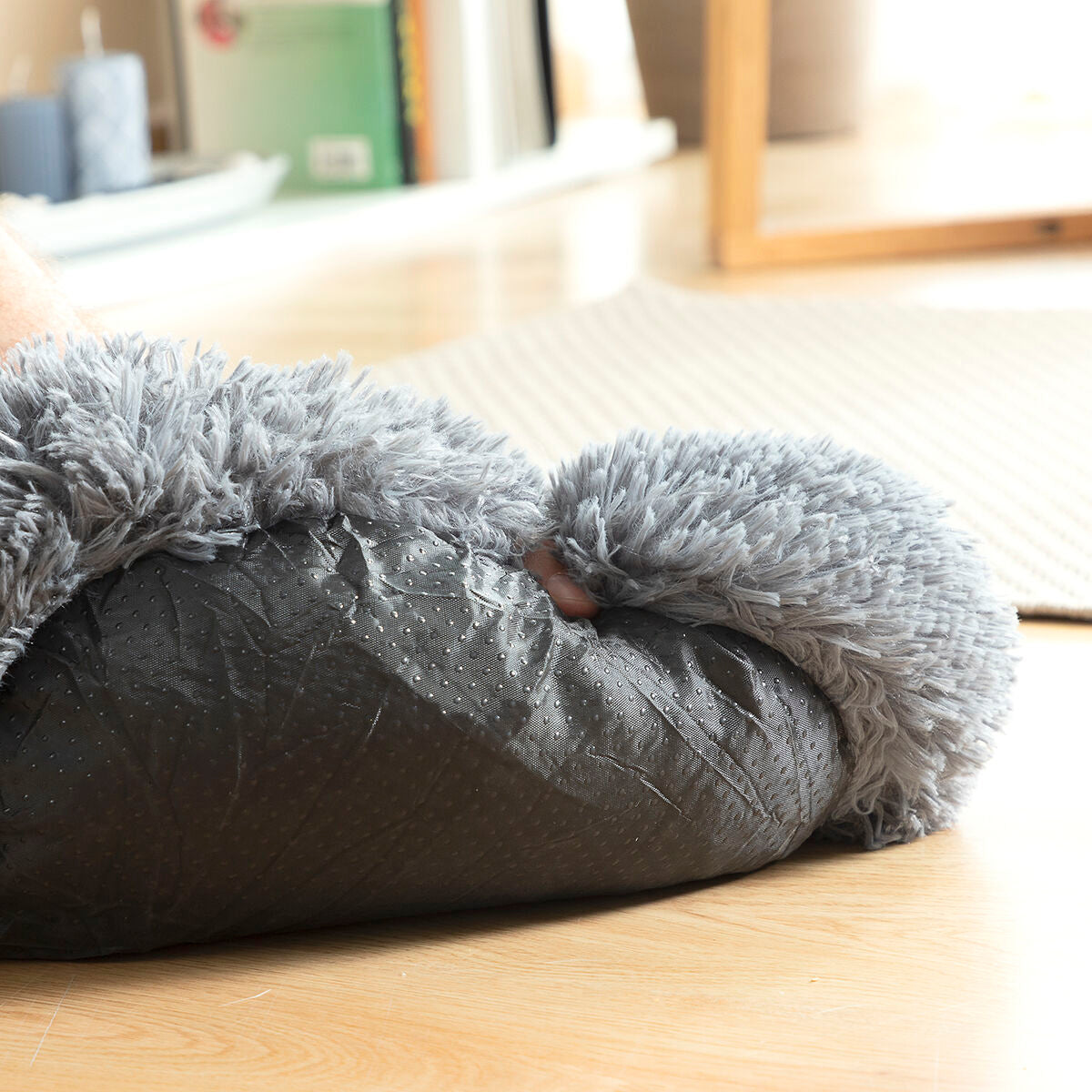 Calming Anti-Anxiety Pet Bed | Sfera Pets